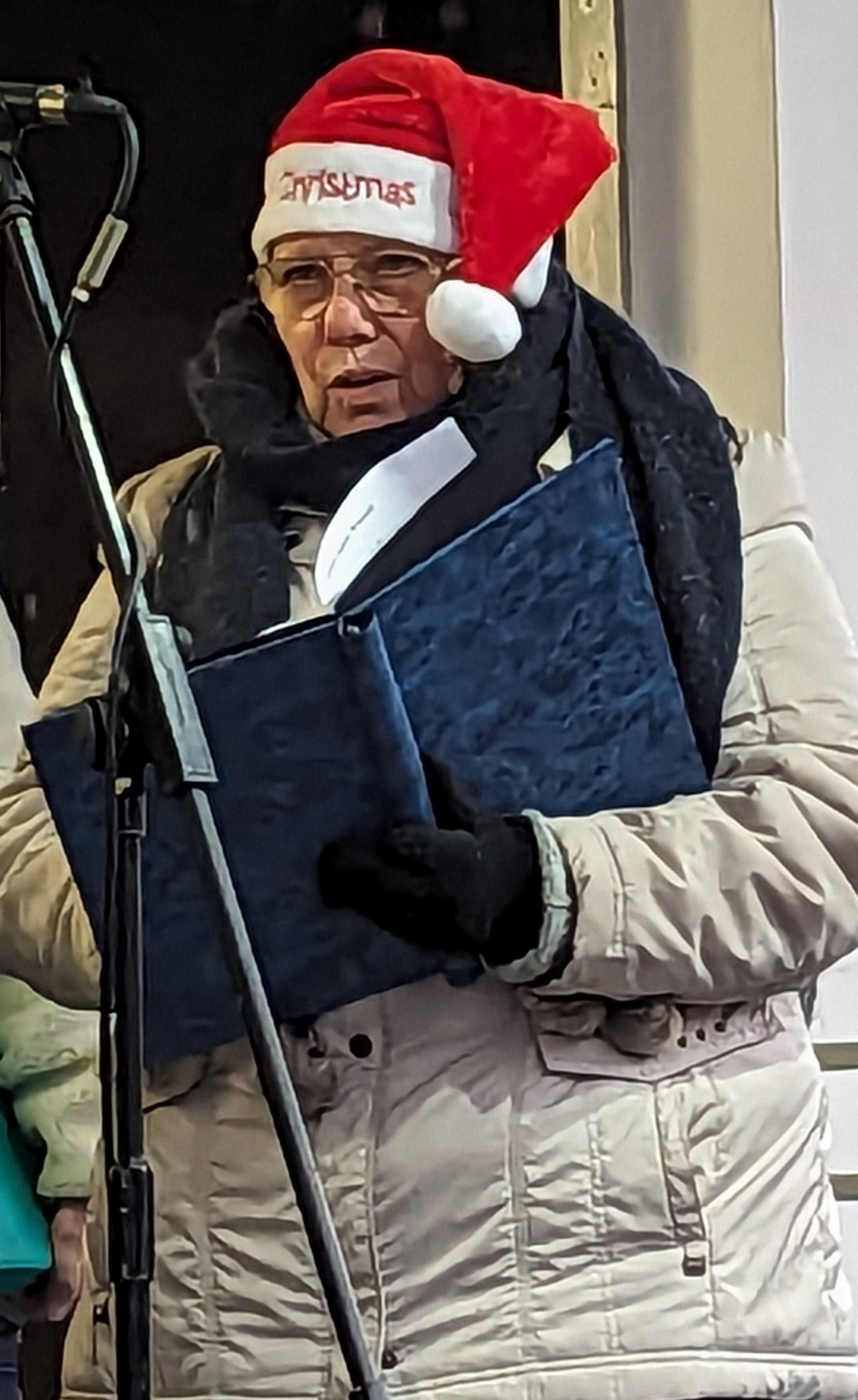 PXL_20231203_134145737